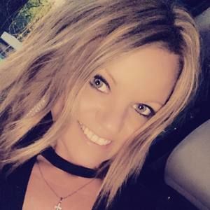 Meet your Posher, Michele